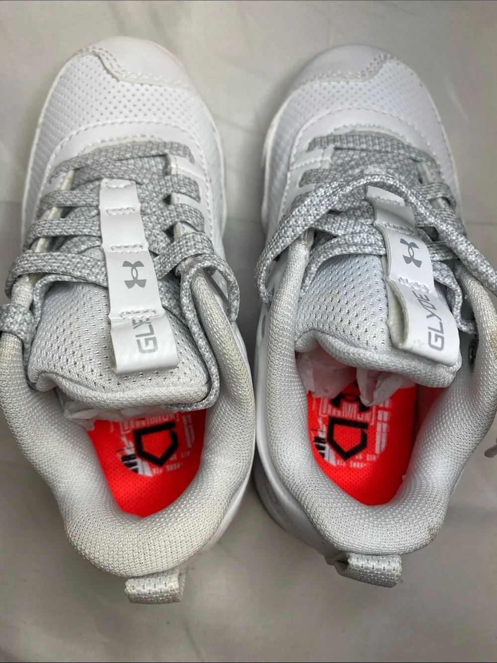 Under Armour Kids Glyde Softball Cleats Size 10K White
